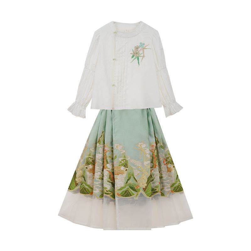 A female child modeling a green mamianqun hanfu  ideal for cultural festivals.